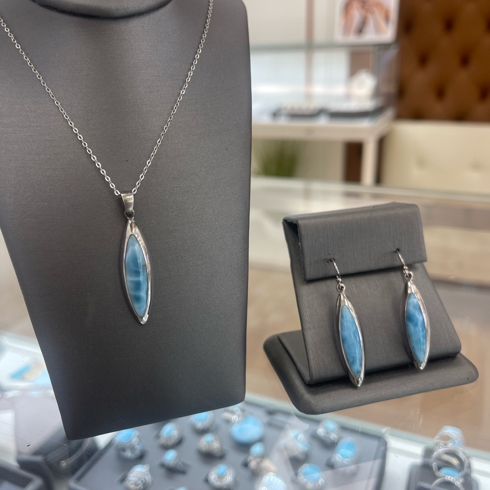 *SPECIAL* Elegant Larimar and Sterling Silver Jewelry Set
